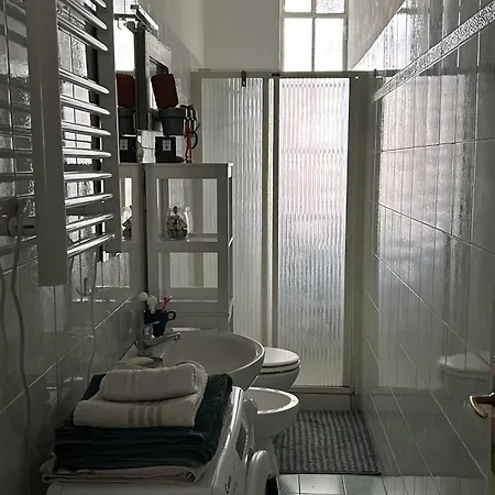 Lägenhet Anghel House